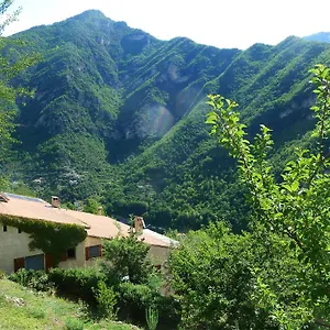 https://le-mont-dolivine.fr-provencehotel.com